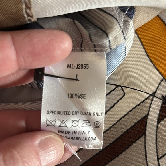 Rani Arabella 100% Silk Women’s Size Large Button Down Shirt - Picture 4 of 7